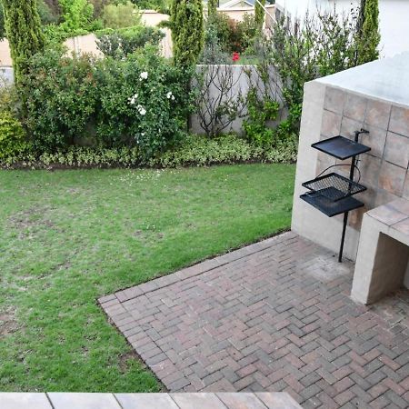 The Clarens Place Exterior photo